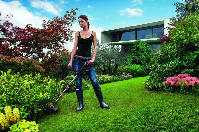 Триммер WORX WG163E 20V 30см аккумуляторный — детальное фото